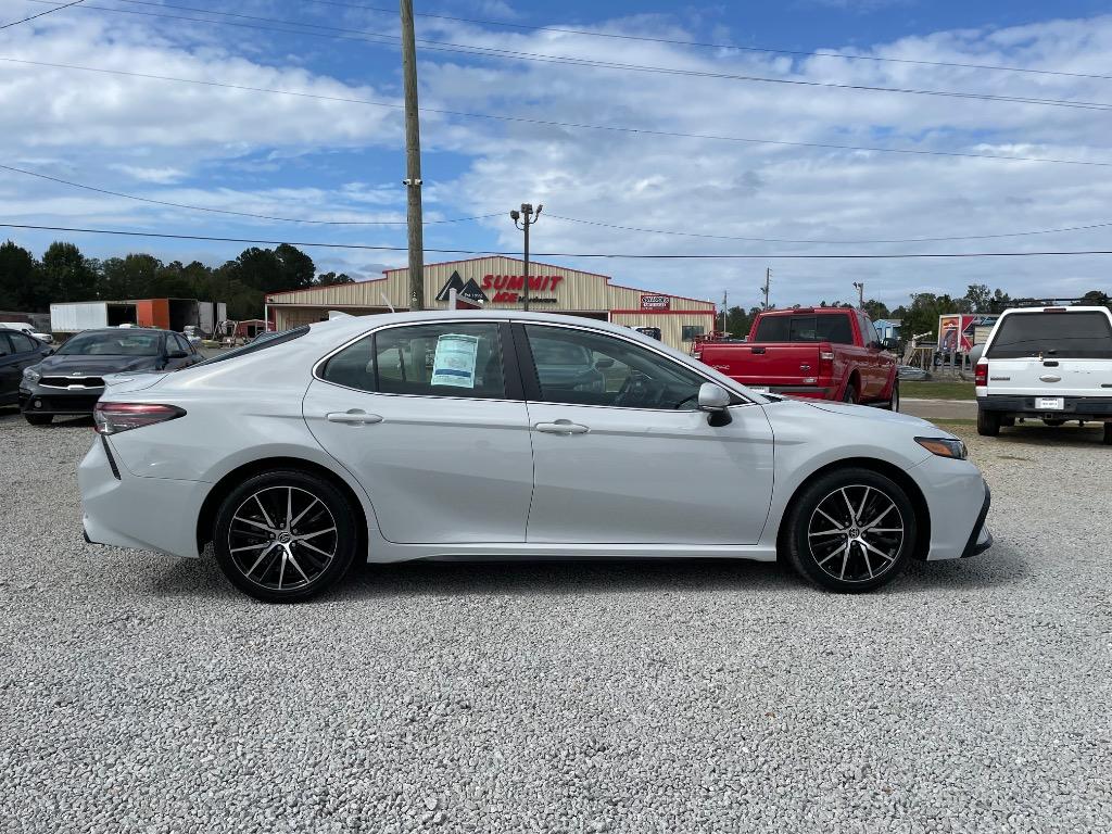 2023 Toyota Camry - $19,999