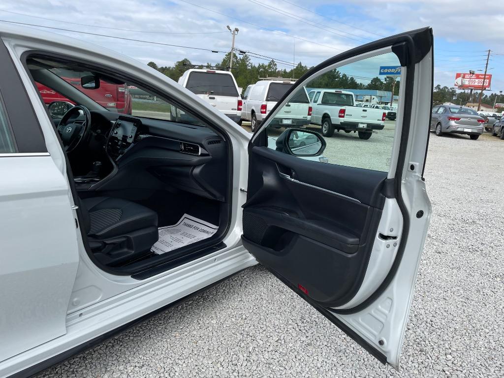 2023 Toyota Camry - $19,999