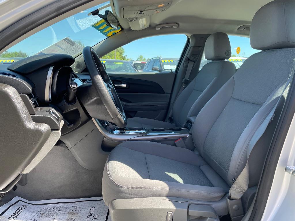 2013 Chevrolet Malibu - $4,999
