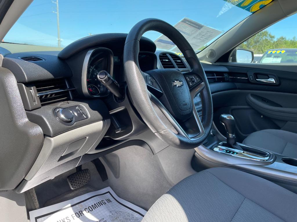 2013 Chevrolet Malibu - $4,999