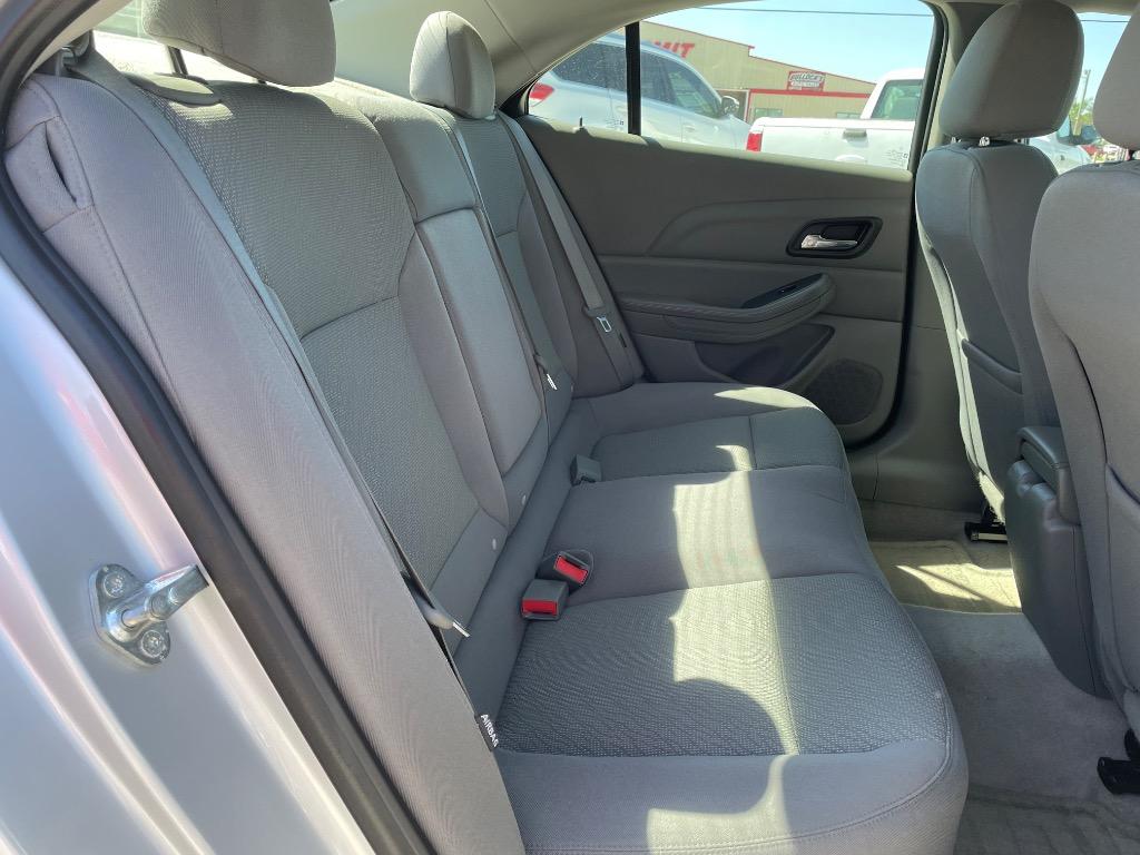 2013 Chevrolet Malibu - $4,999