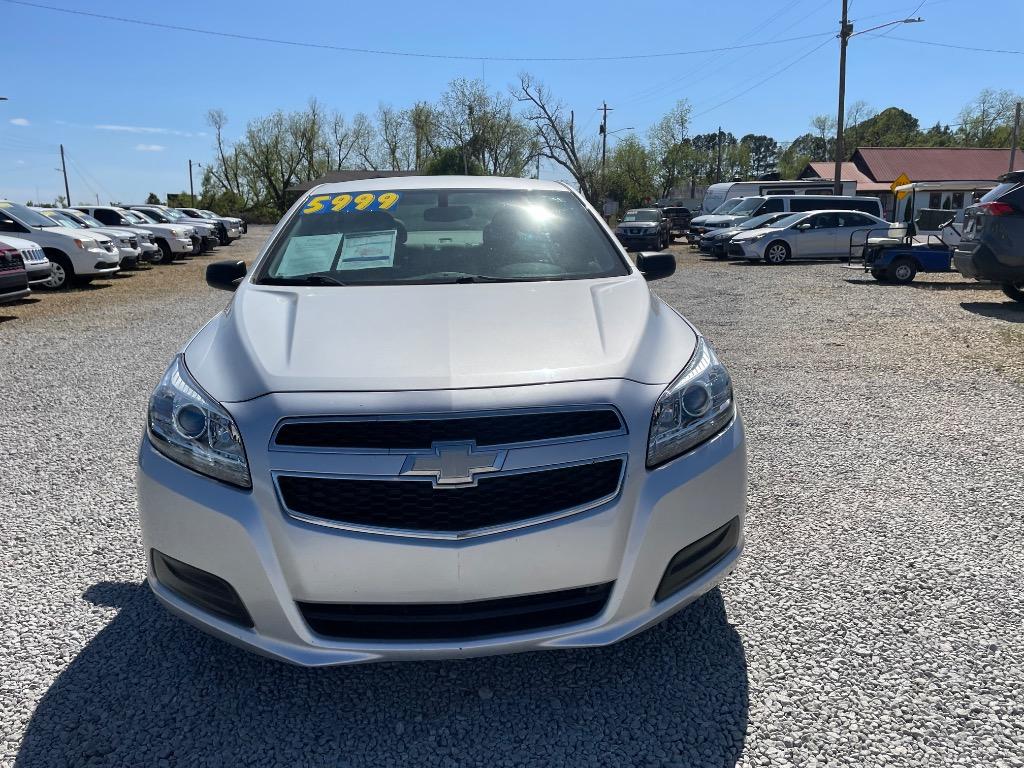 2013 Chevrolet Malibu - $4,999