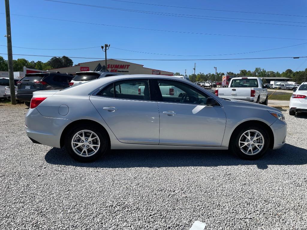 2013 Chevrolet Malibu - $4,999