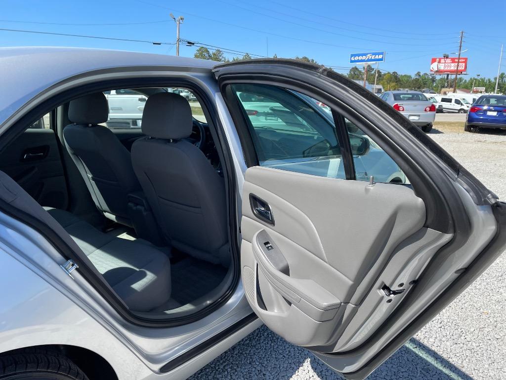 2013 Chevrolet Malibu - $4,999