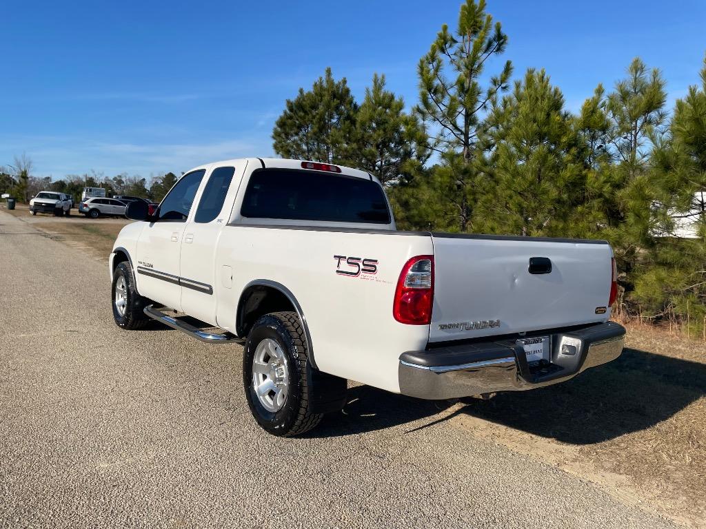 2006 Toyota Tundra - $8,999