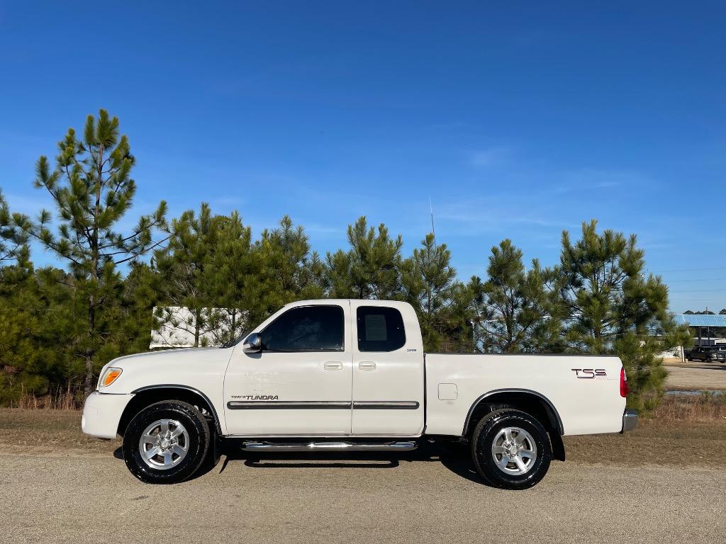 2006 Toyota Tundra - $8,999