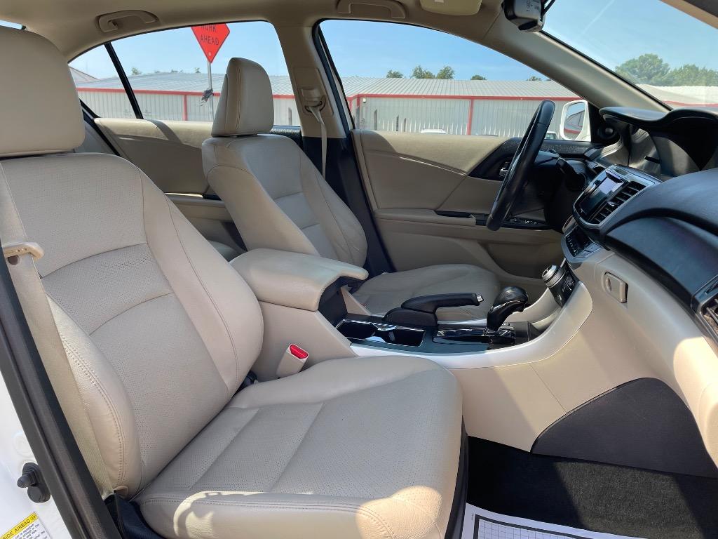 2013 Honda Accord - $7,999