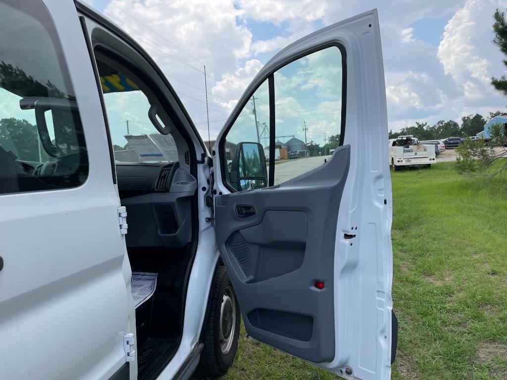 2018 Ford Transit Wagon - $25,999