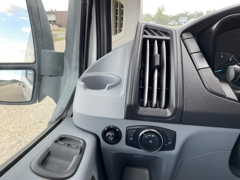 2018 Ford Transit Wagon - $25,999