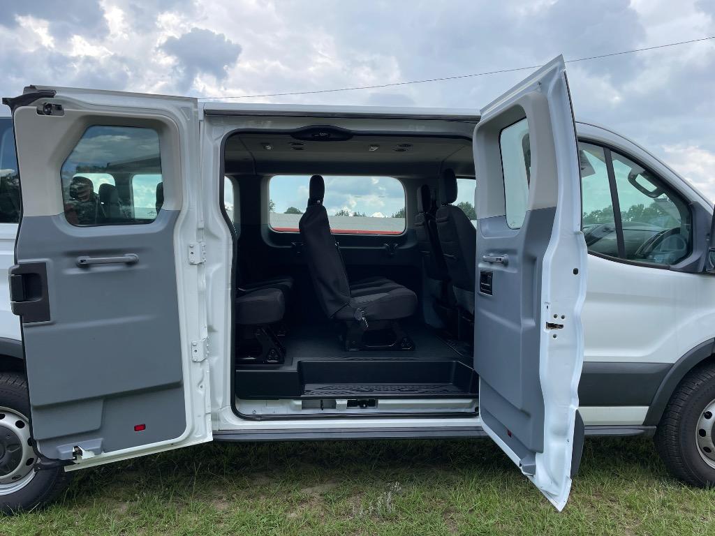 2018 Ford Transit Wagon - $25,999