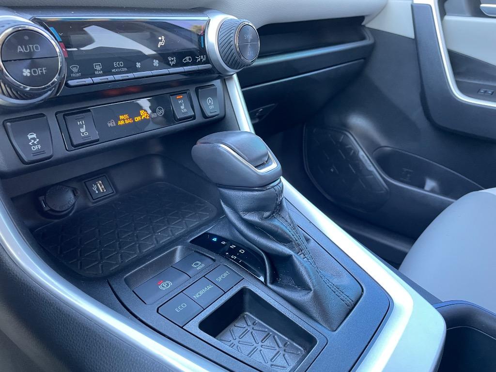 2023 Toyota RAV4 - $29,999