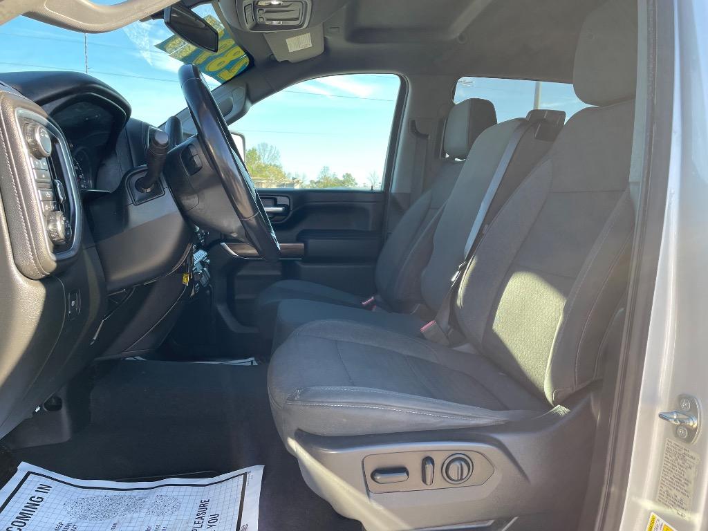 2020 Chevrolet Silverado 2500HD - $28,999