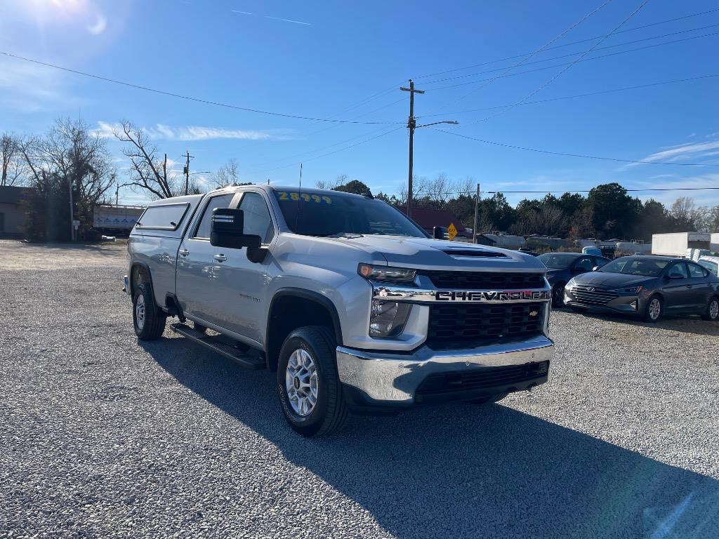 2020 Chevrolet Silverado 2500HD - $28,999