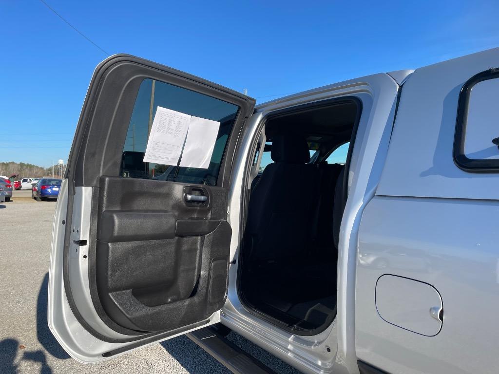 2020 Chevrolet Silverado 2500HD - $28,999