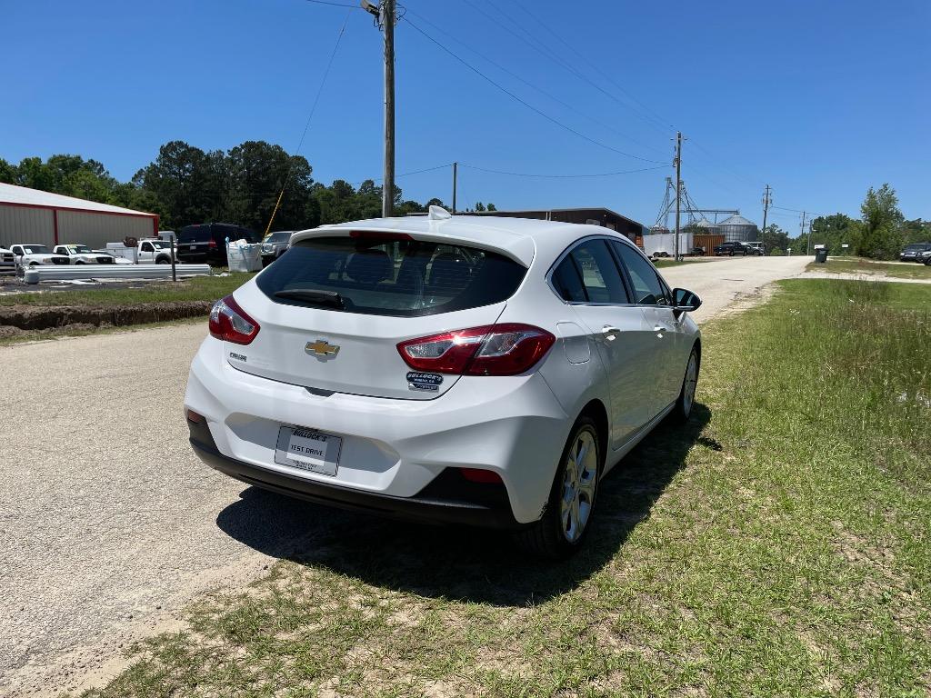 2018 Chevrolet Cruze - $5,999