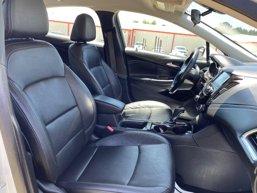 2018 Chevrolet Cruze - $5,999
