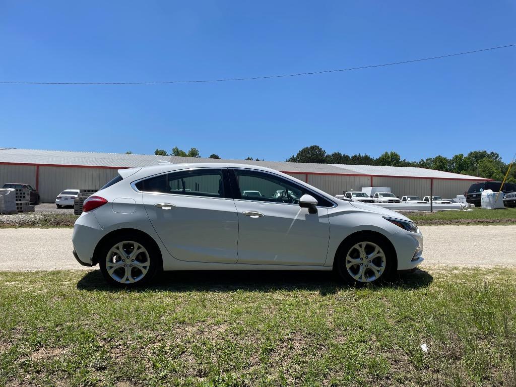 2018 Chevrolet Cruze - $5,999