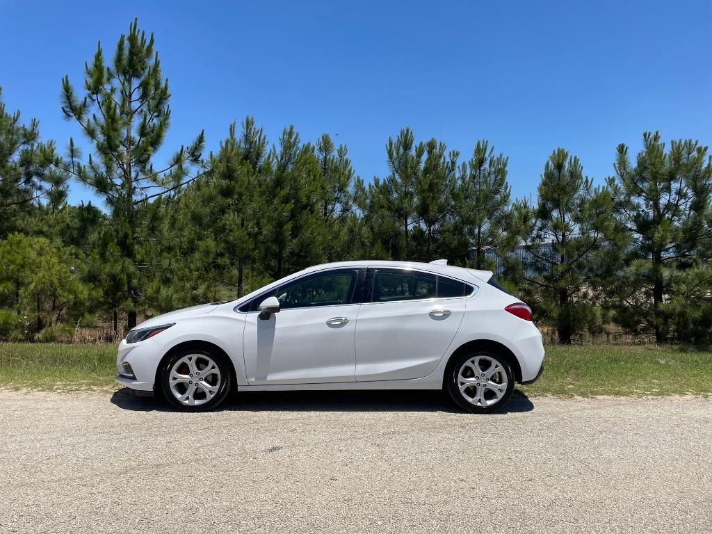 2018 Chevrolet Cruze - $5,999