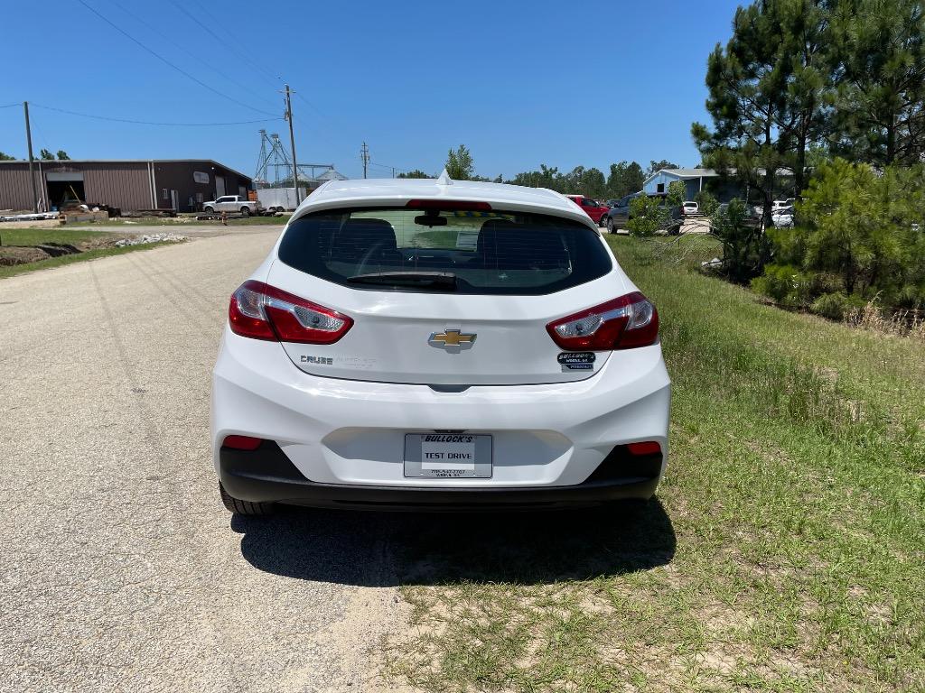 2018 Chevrolet Cruze - $5,999