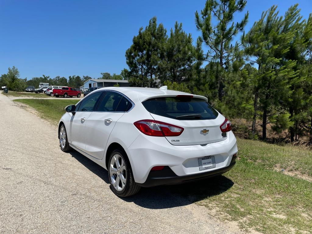 2018 Chevrolet Cruze - $5,999