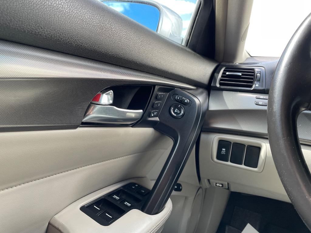 2012 Acura TL - $8,999