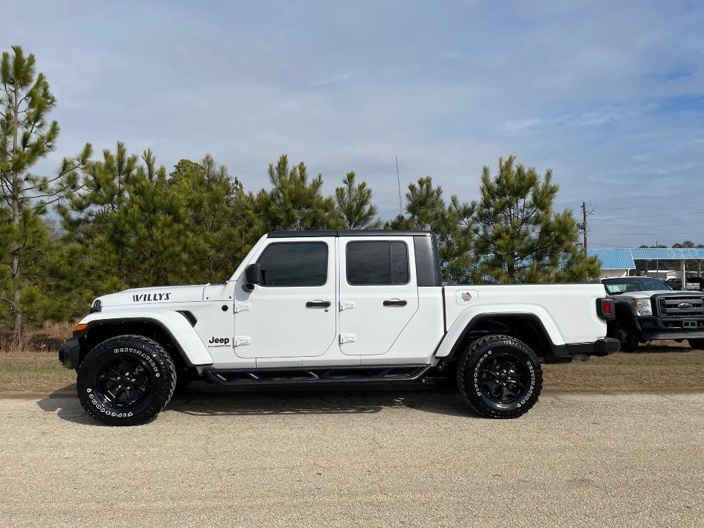 2021 Jeep Gladiator - $24,999