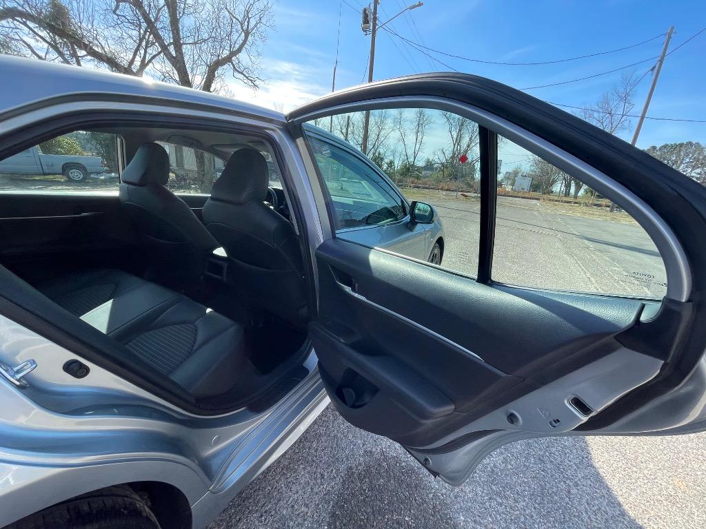 2023 Toyota Camry - $24,999