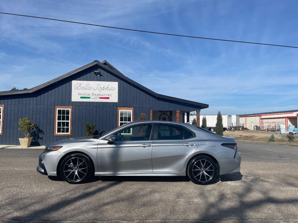 2023 Toyota Camry - $24,999