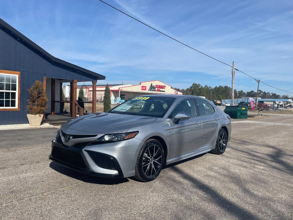 2023 Toyota Camry - $24,999