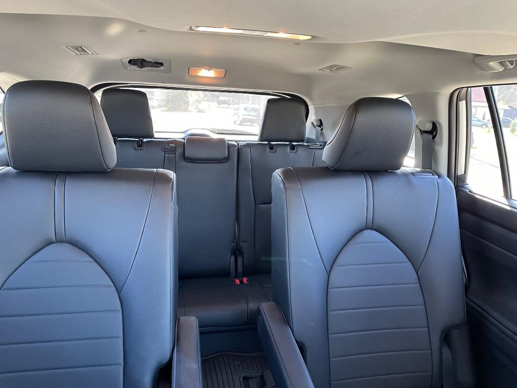 2024 Toyota Highlander - $44,999
