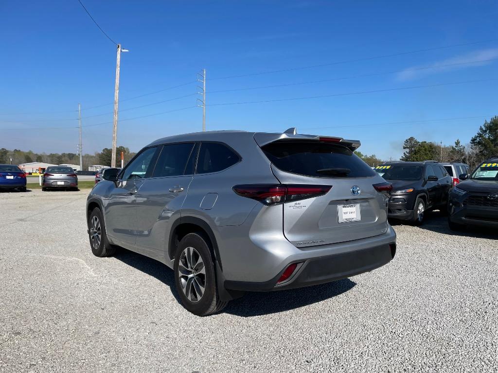 2024 Toyota Highlander - $44,999