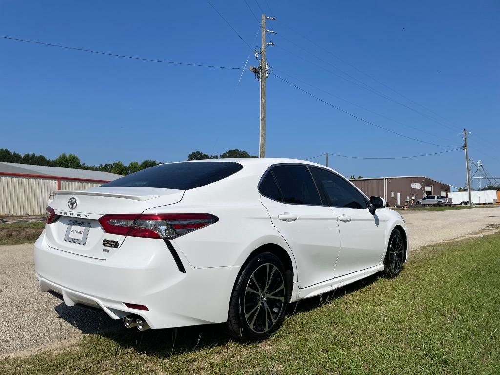 2018 Toyota Camry - $14,999