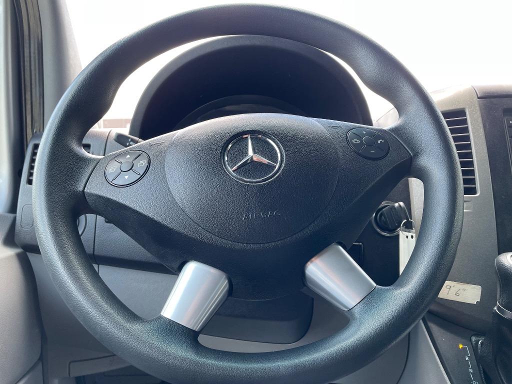 2015 Mercedes-Benz 500 - $29,999