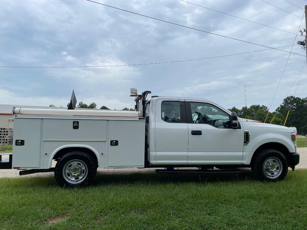 2020 Ford F250 - $18,999