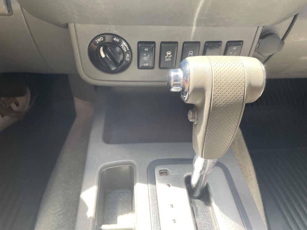 2015 Nissan Frontier - $14,999