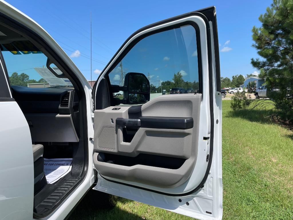 2017 Ford F-250 - $24,999