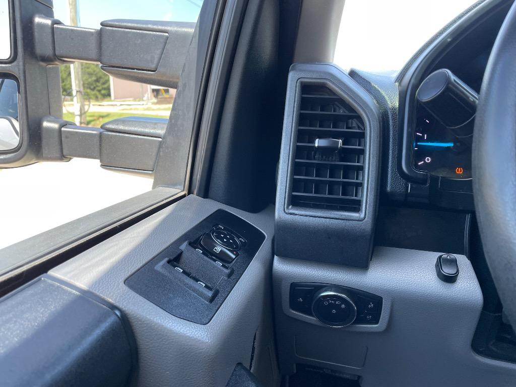 2017 Ford F-250 - $24,999