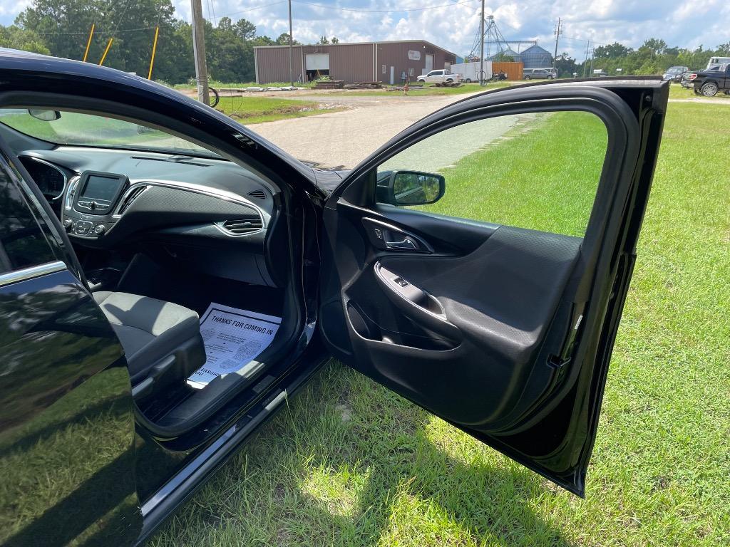 2018 Chevrolet Malibu - $5,999