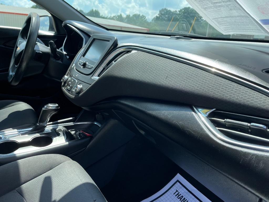 2018 Chevrolet Malibu - $5,999