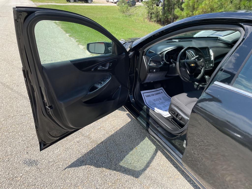 2018 Chevrolet Malibu - $5,999