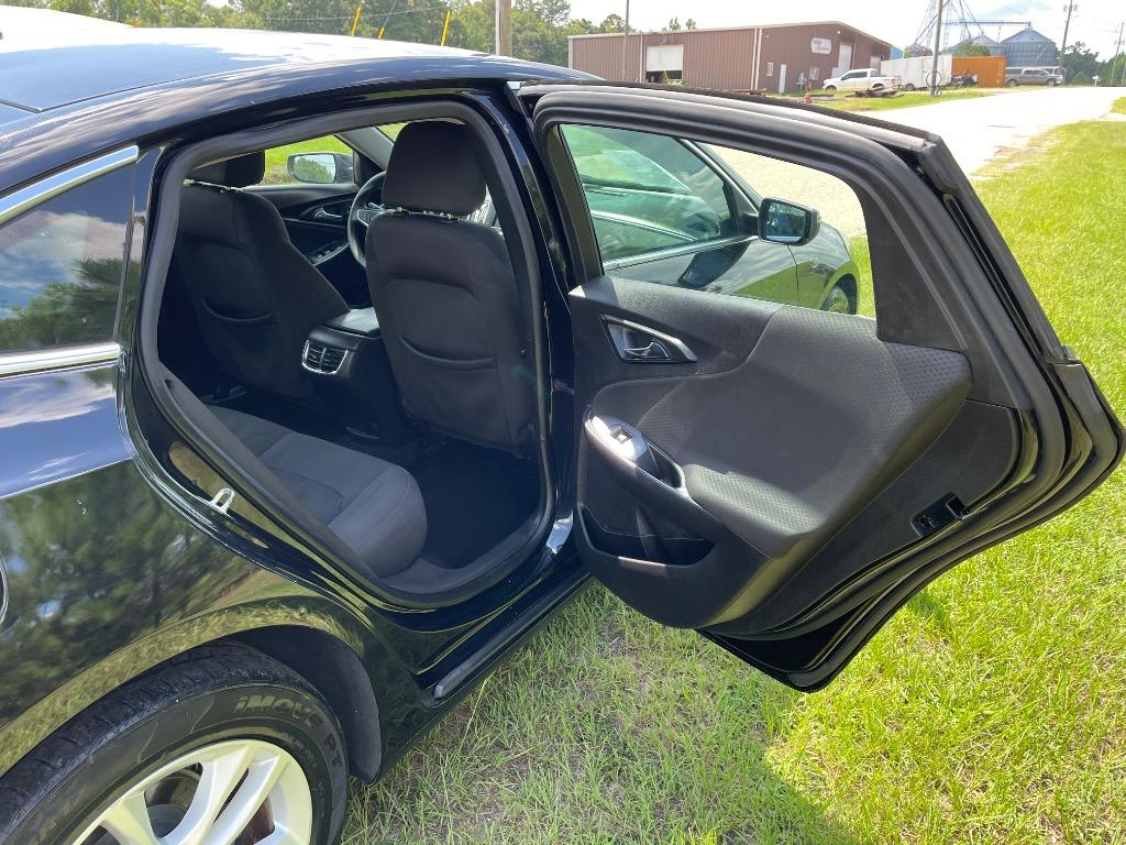 2018 Chevrolet Malibu - $5,999