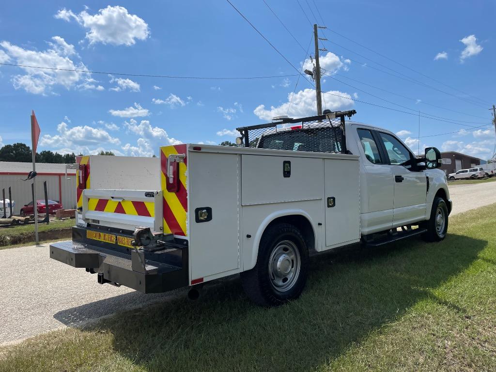 2019 Ford F-250 - $17,999