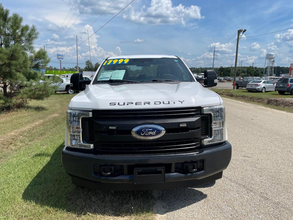 2019 Ford F-250 - $17,999