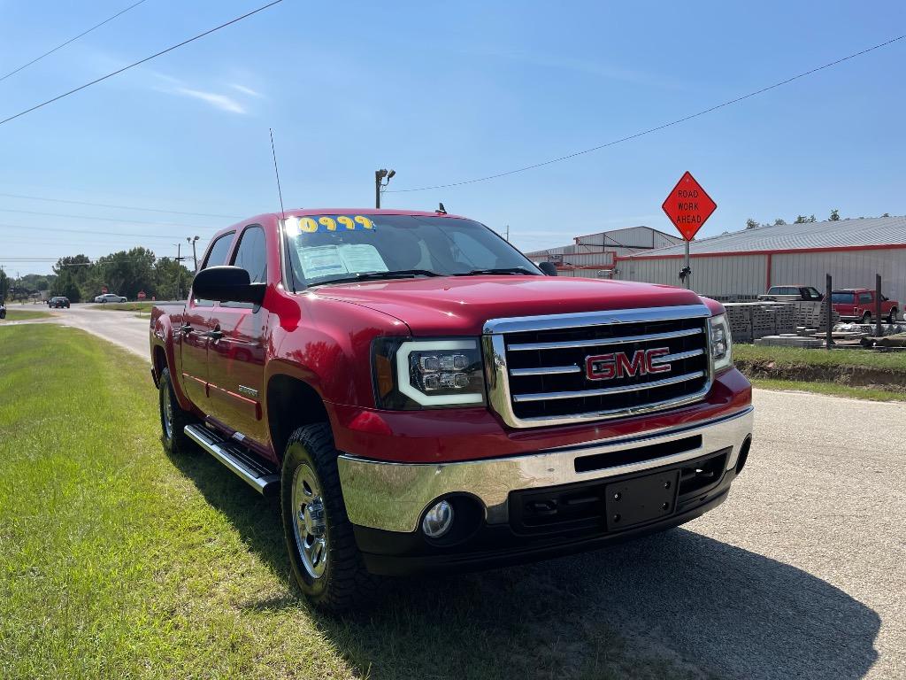 2013 GMC Sierra - $10,999