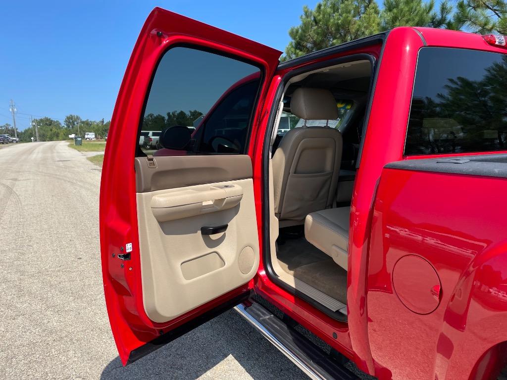 2013 GMC Sierra - $10,999