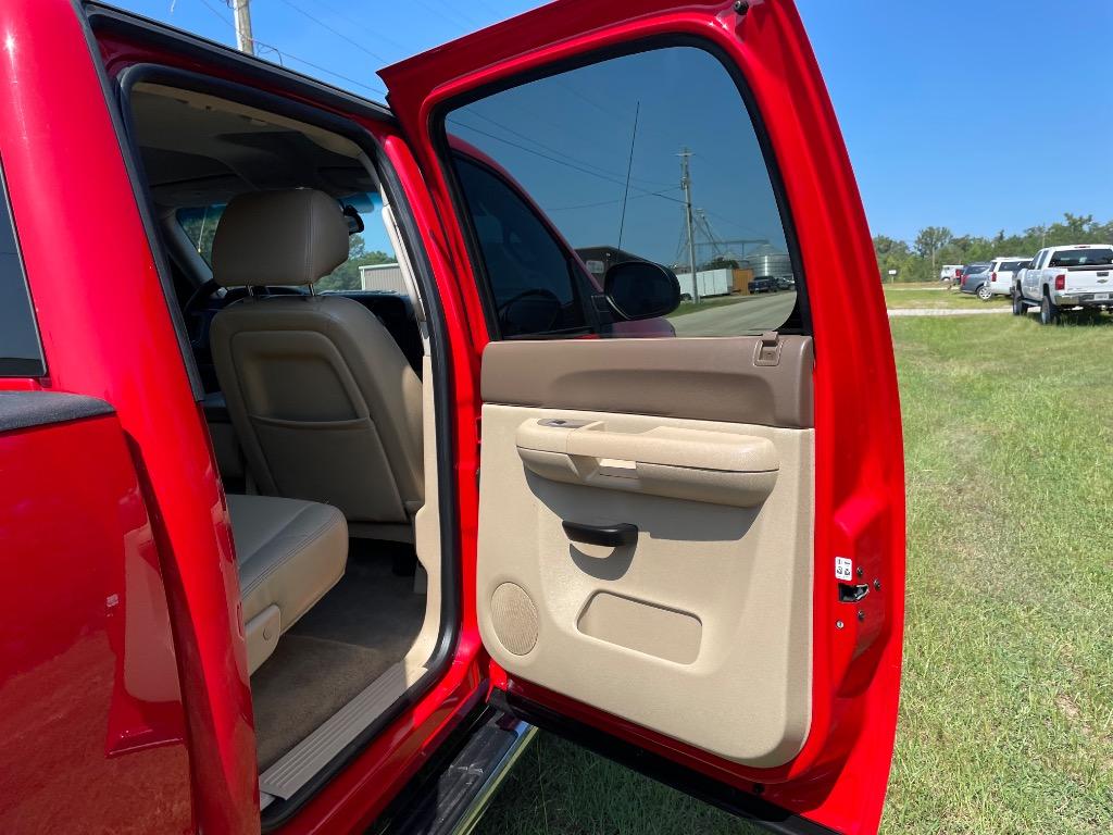 2013 GMC Sierra - $10,999