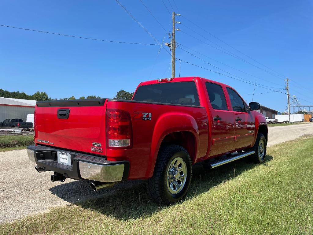 2013 GMC Sierra - $10,999