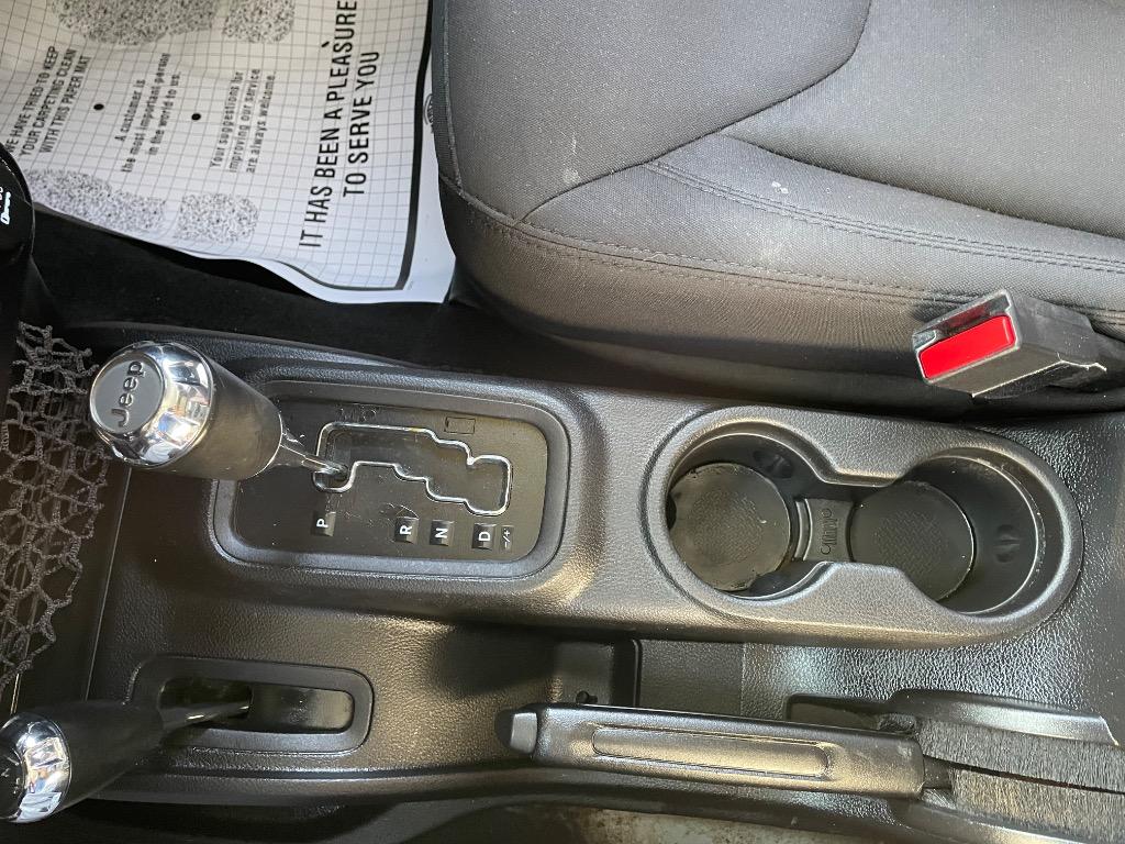 2015 Jeep Wrangler - $10,999