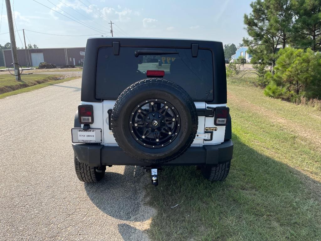 2015 Jeep Wrangler - $10,999