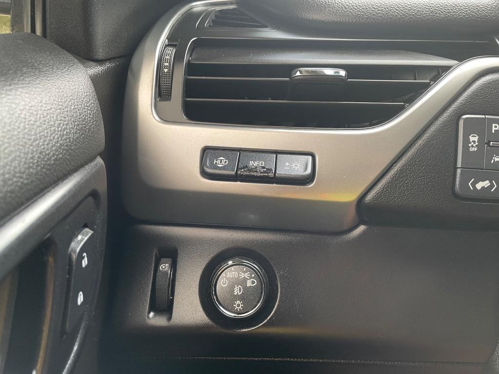 2018 Chevrolet Suburban - $13,999